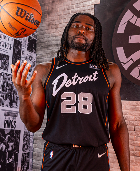 Pistons extended sizes jersey